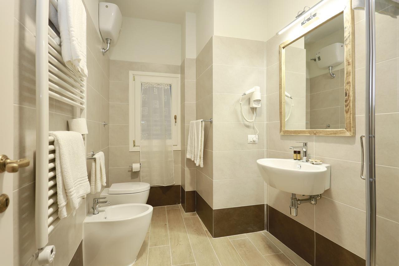 Tornabuoni Boutique Bed & Breakfast Флоренция Екстериор снимка