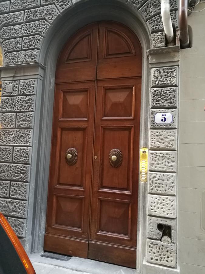 Tornabuoni Boutique Bed & Breakfast Флоренция Екстериор снимка